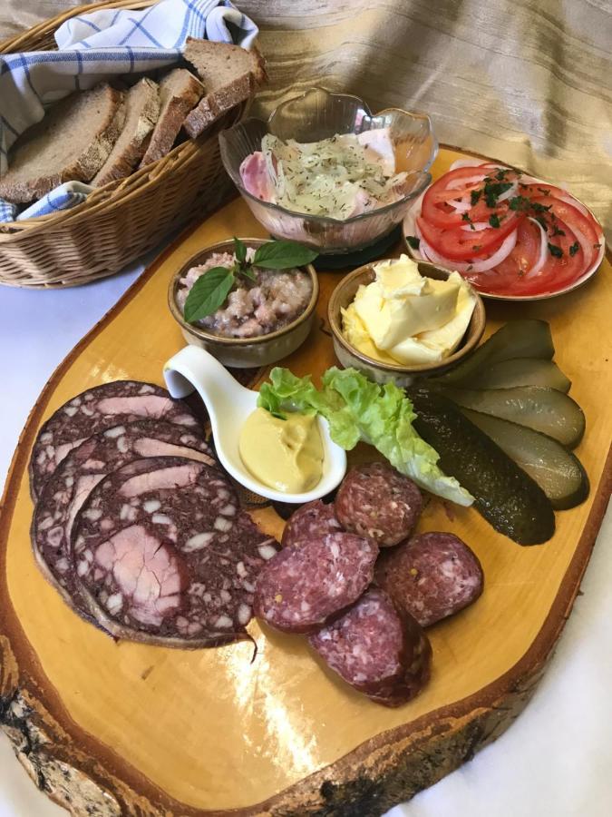 Gasthof "Zum Schloss" Berssel  Zewnętrze zdjęcie